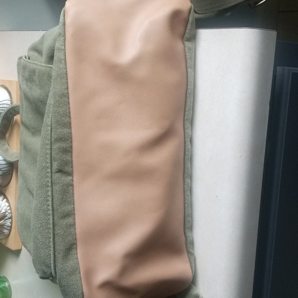 Universal Thread Backpack - image 3